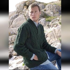 Aran Crafts Men's Green Cable Knit Sweater - L